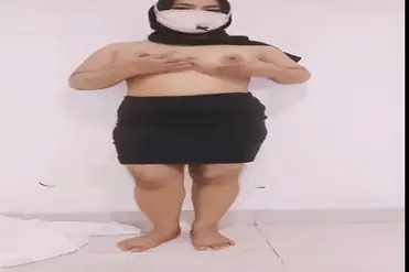 Cewe Kantoran Masturbasi